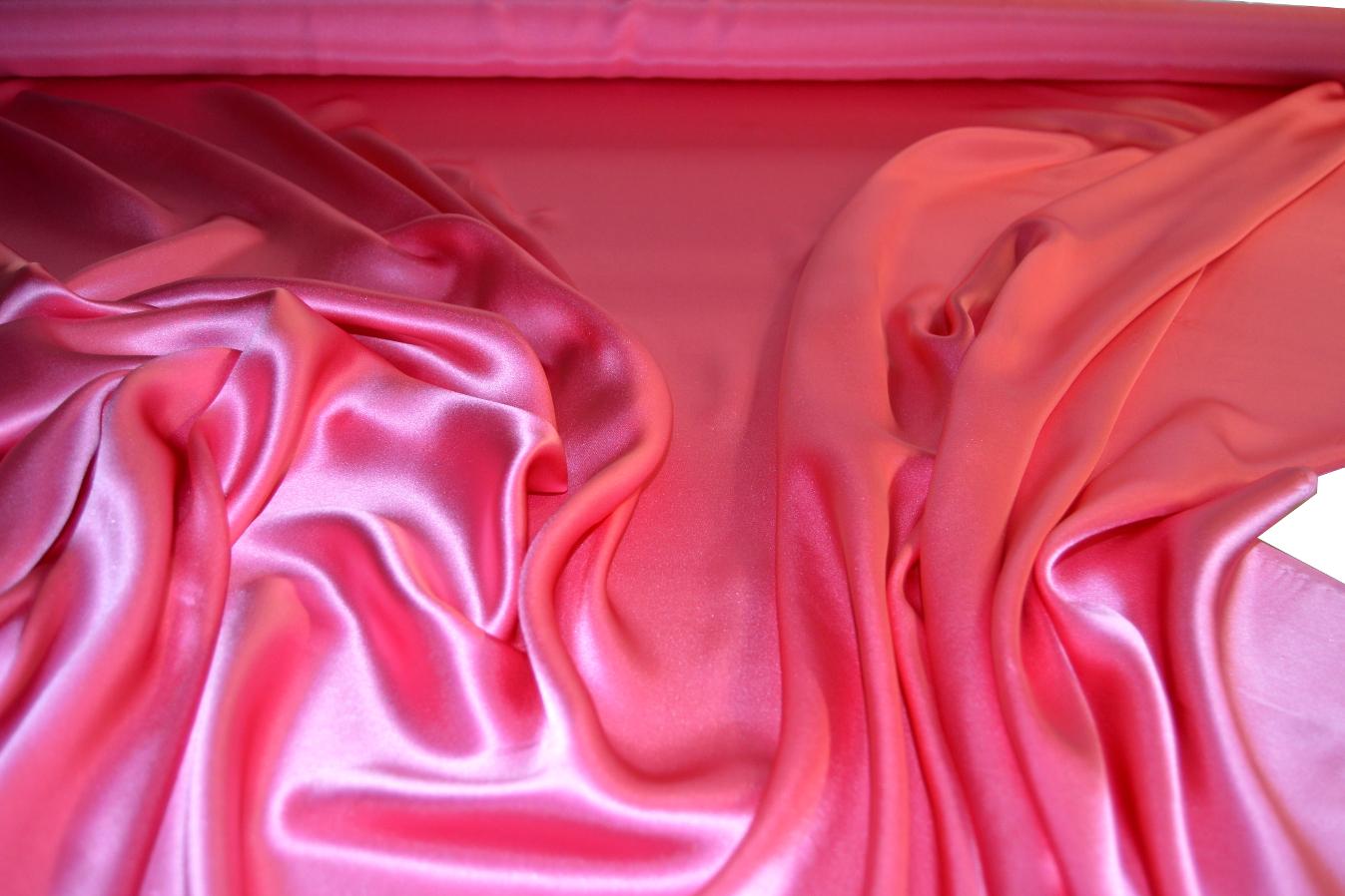 Schwerer Seidensatin - dunkelrosa