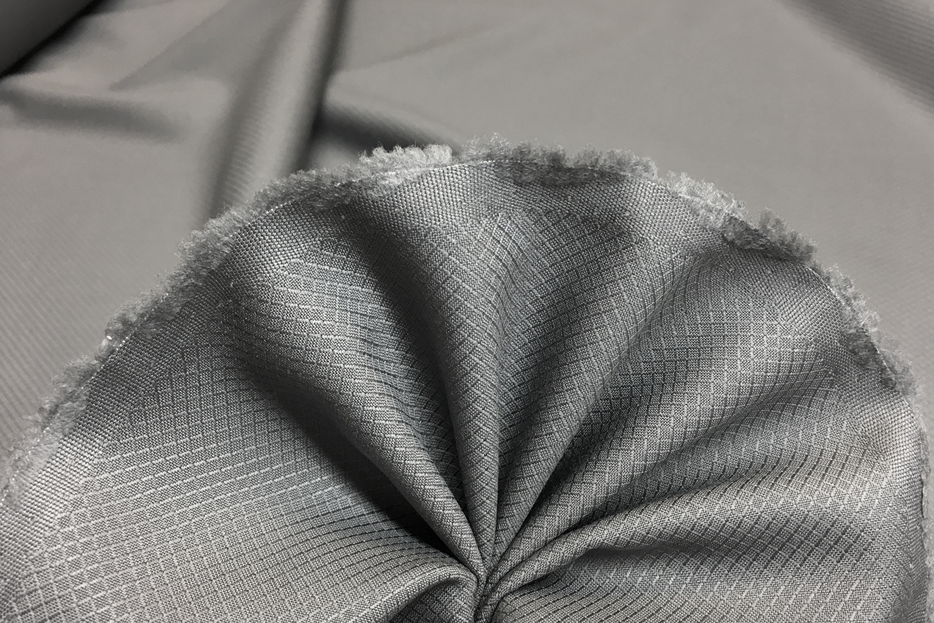 Schurwolle - Rautenmuster