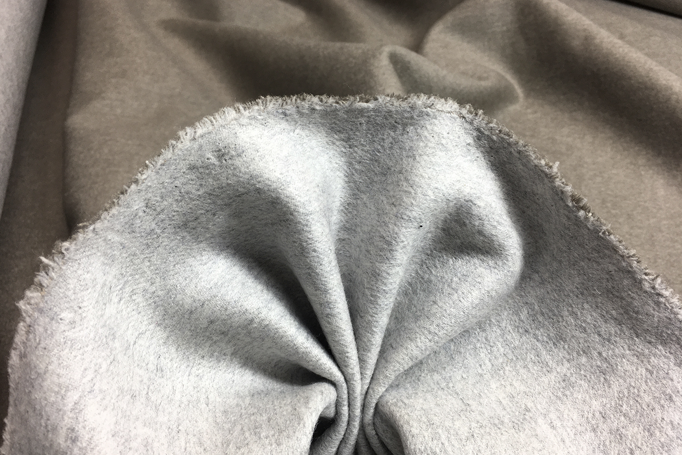 Kaschmir Double Face - hellgrau-graubraun