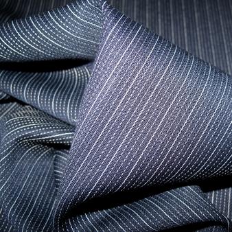 Schurwollmischung, blau mit weiß