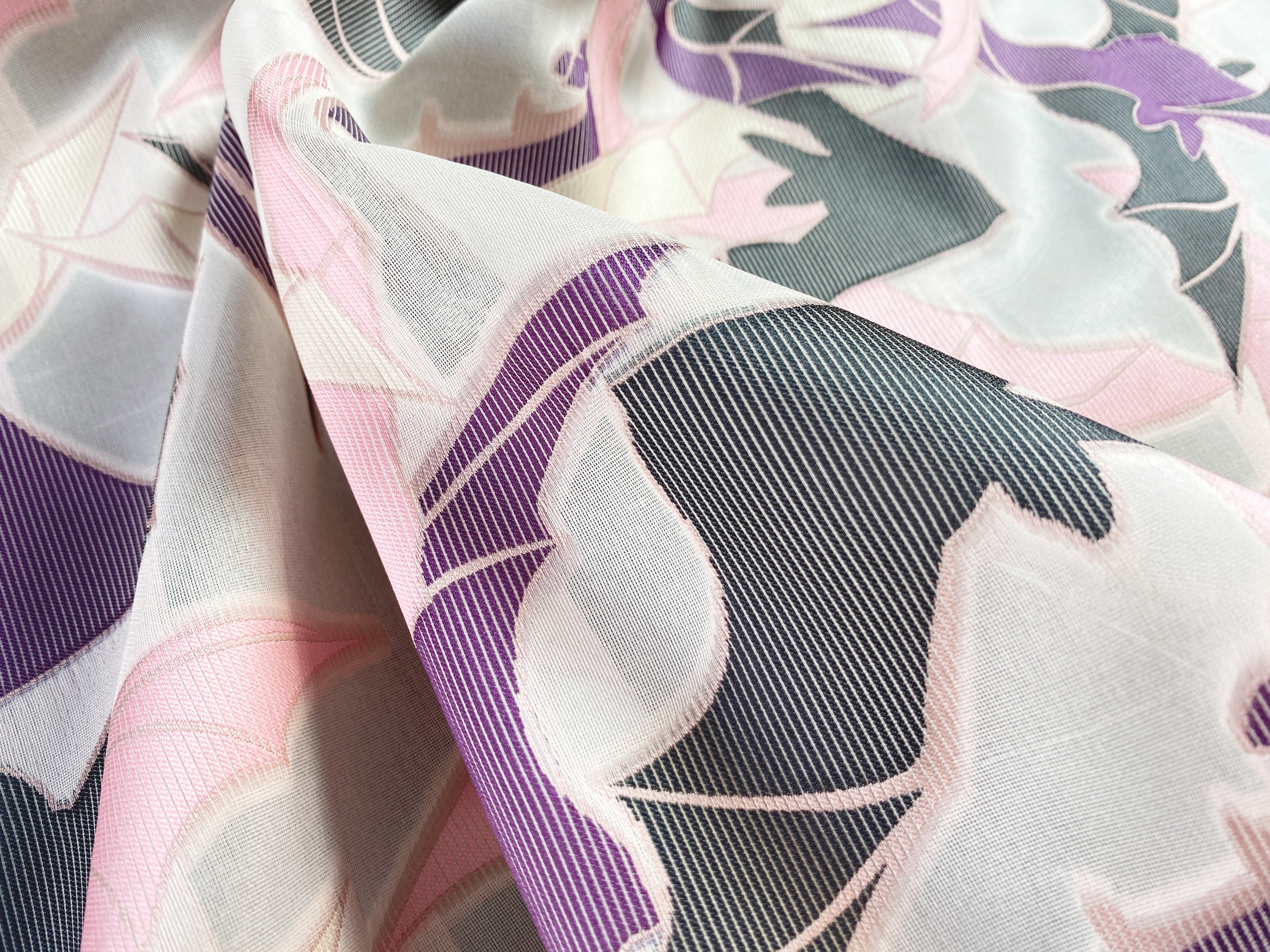 Jacquard-Ausbrenner Fledermäuse