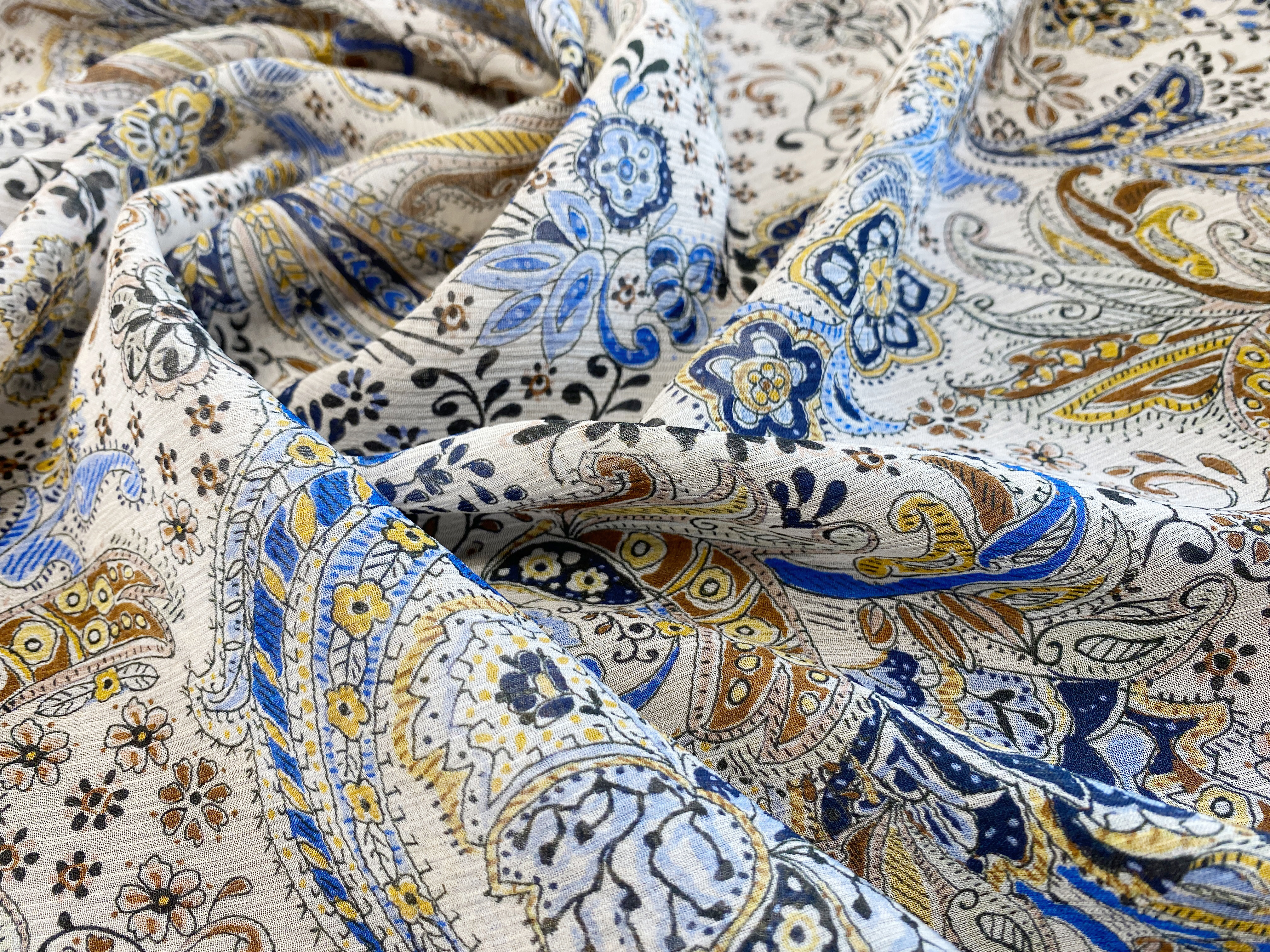 feiner Borkencrepe creme-braun-blau