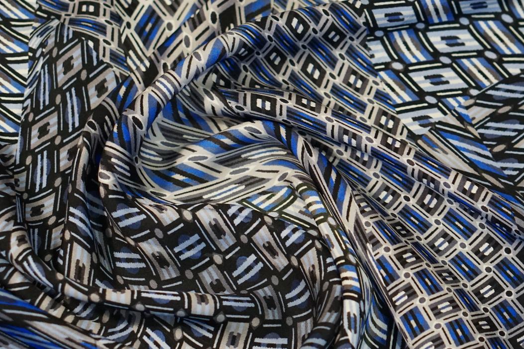 Satin - geometrisches Rautenmotiv