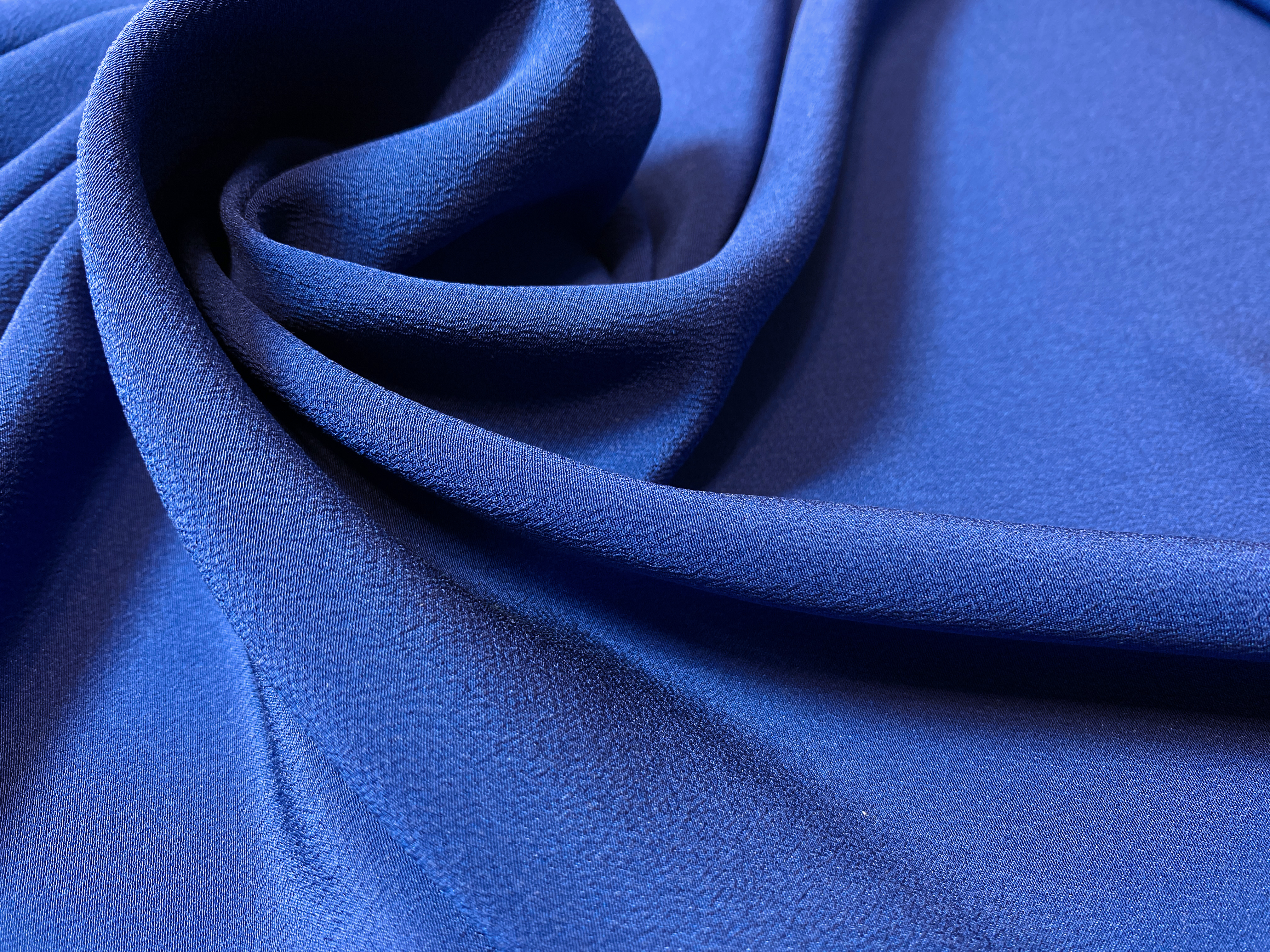 Seiden-Crepe blau