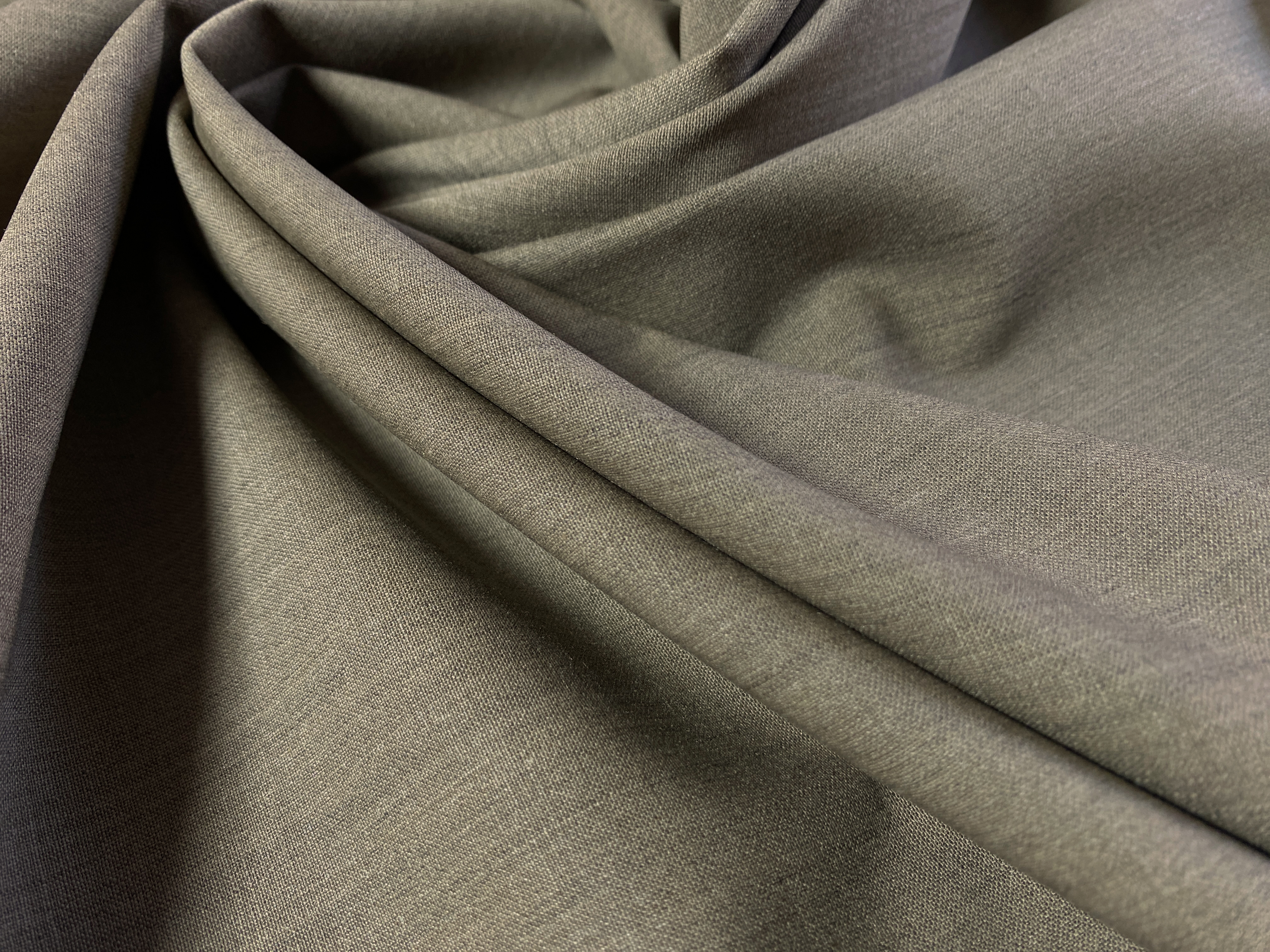 feine elastische Schurwolle taupe