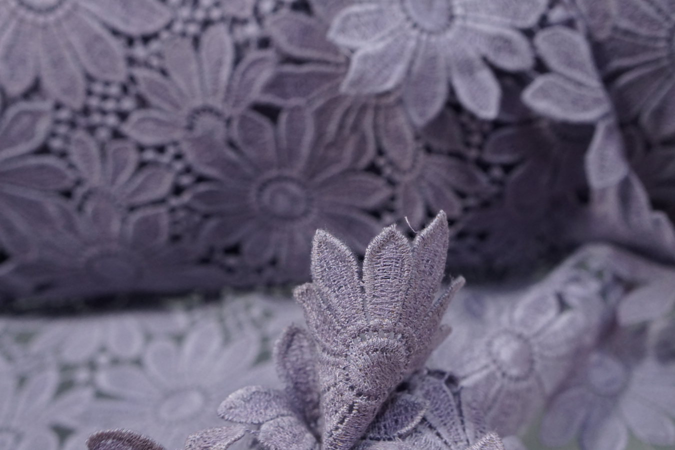 Spachtelspitze - lavendel