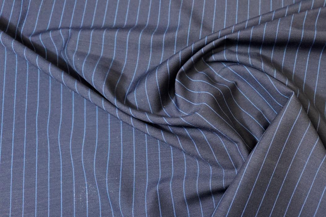 Schurwolle - Nadelstreifen