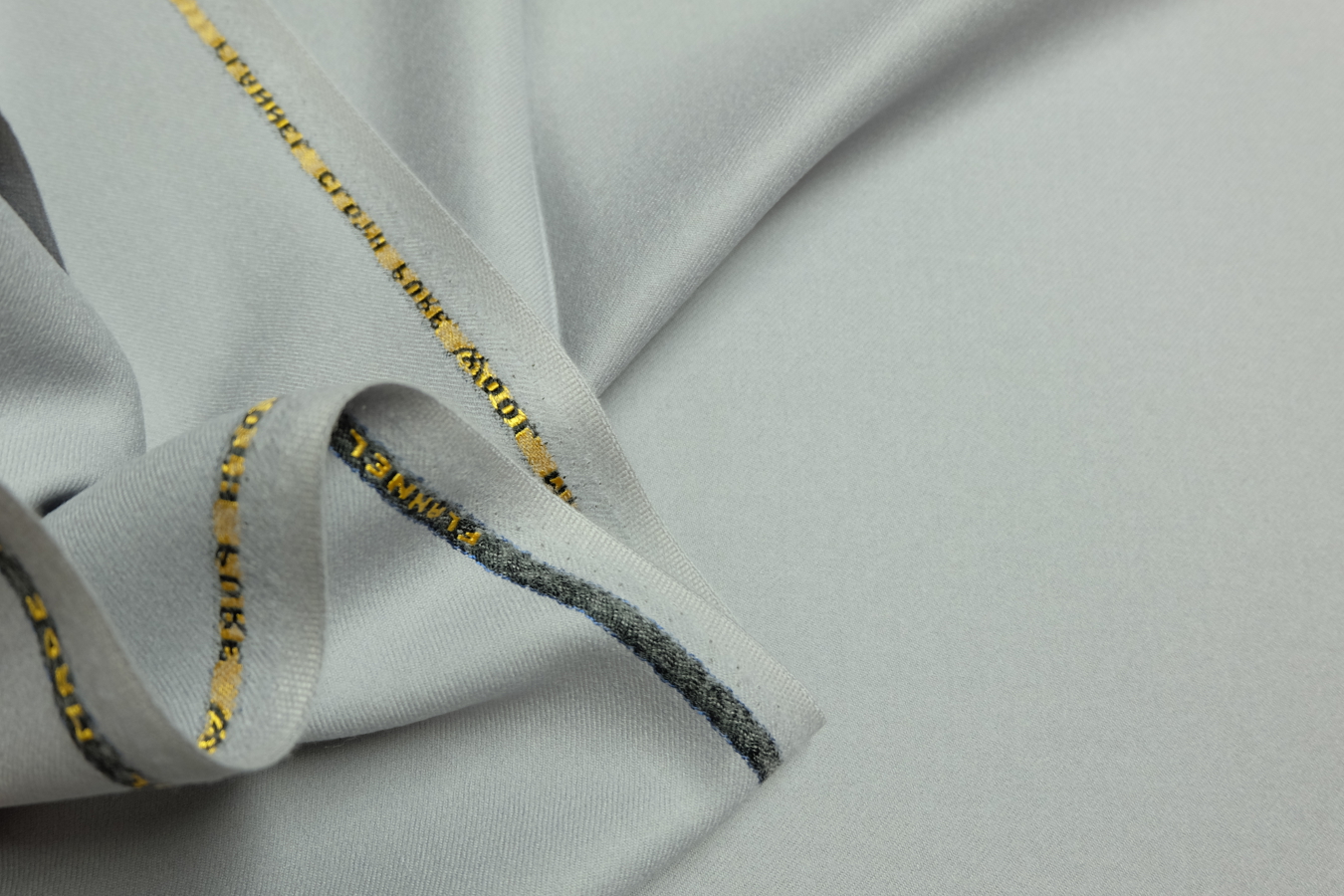 Schurwollflanell hellgrau