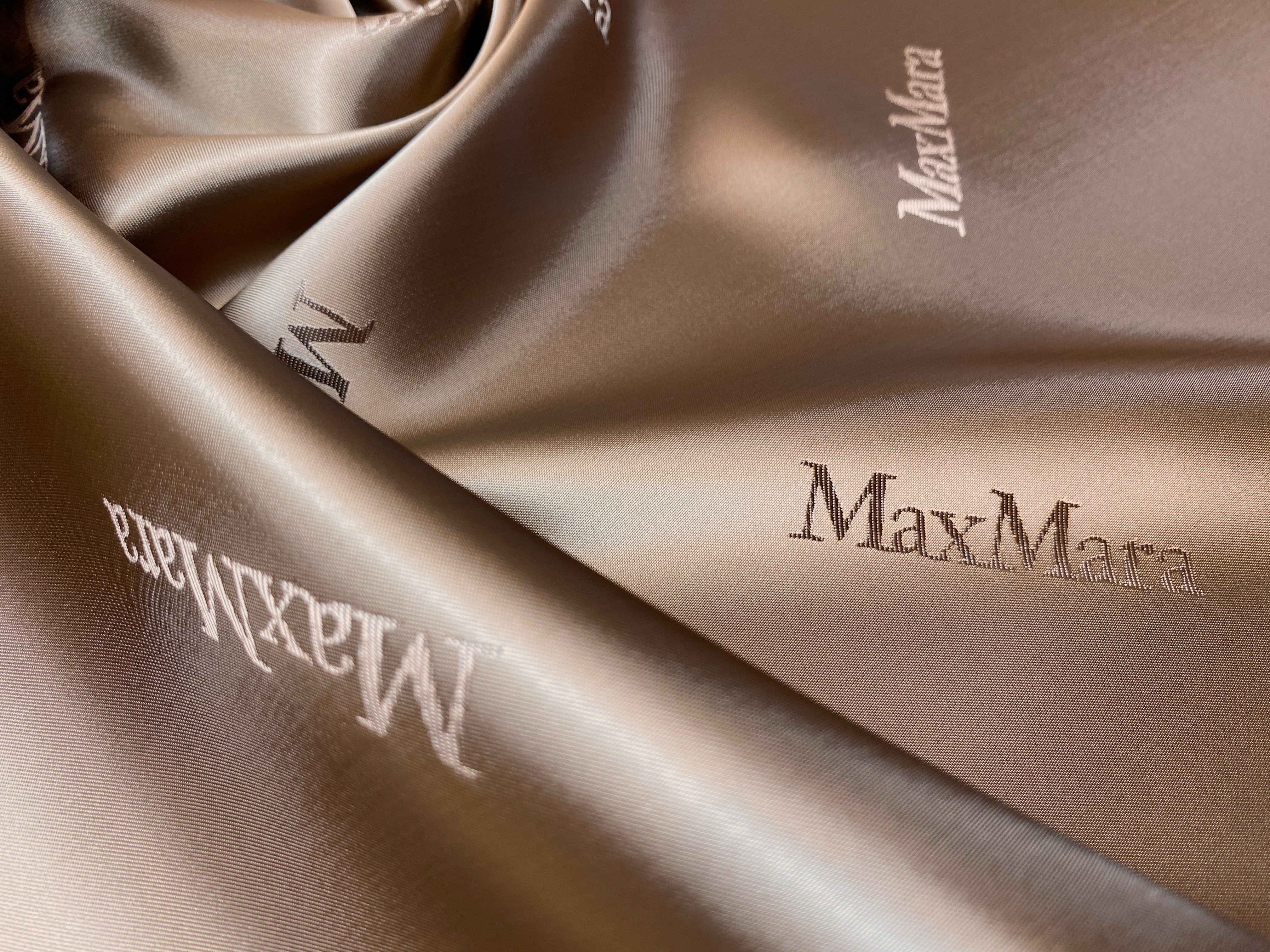 Duchessefutter von MaxMara