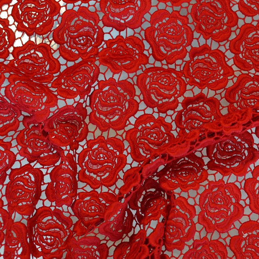 Spachtelspitze - Rosen