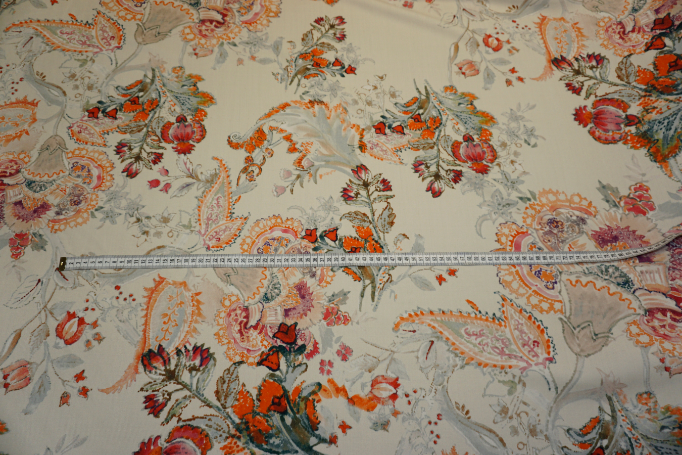 Schurwolle mit Kaschmir - bedruckt