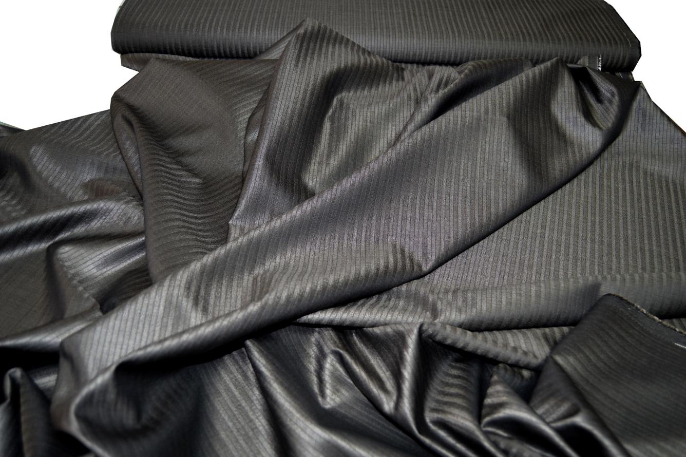 Schurwolle mit Seide