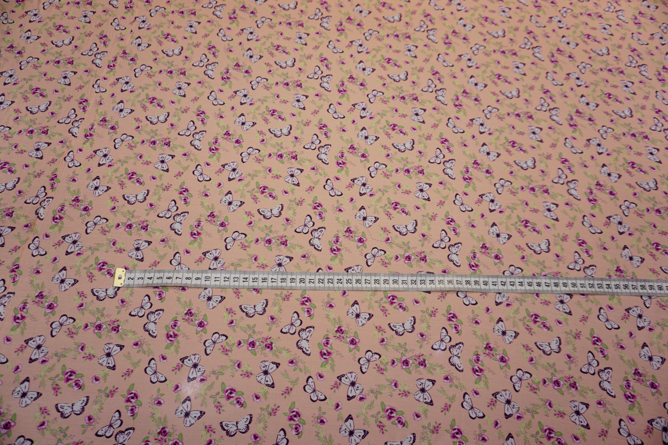 Seidenmix - Schmetterlinge auf apricot