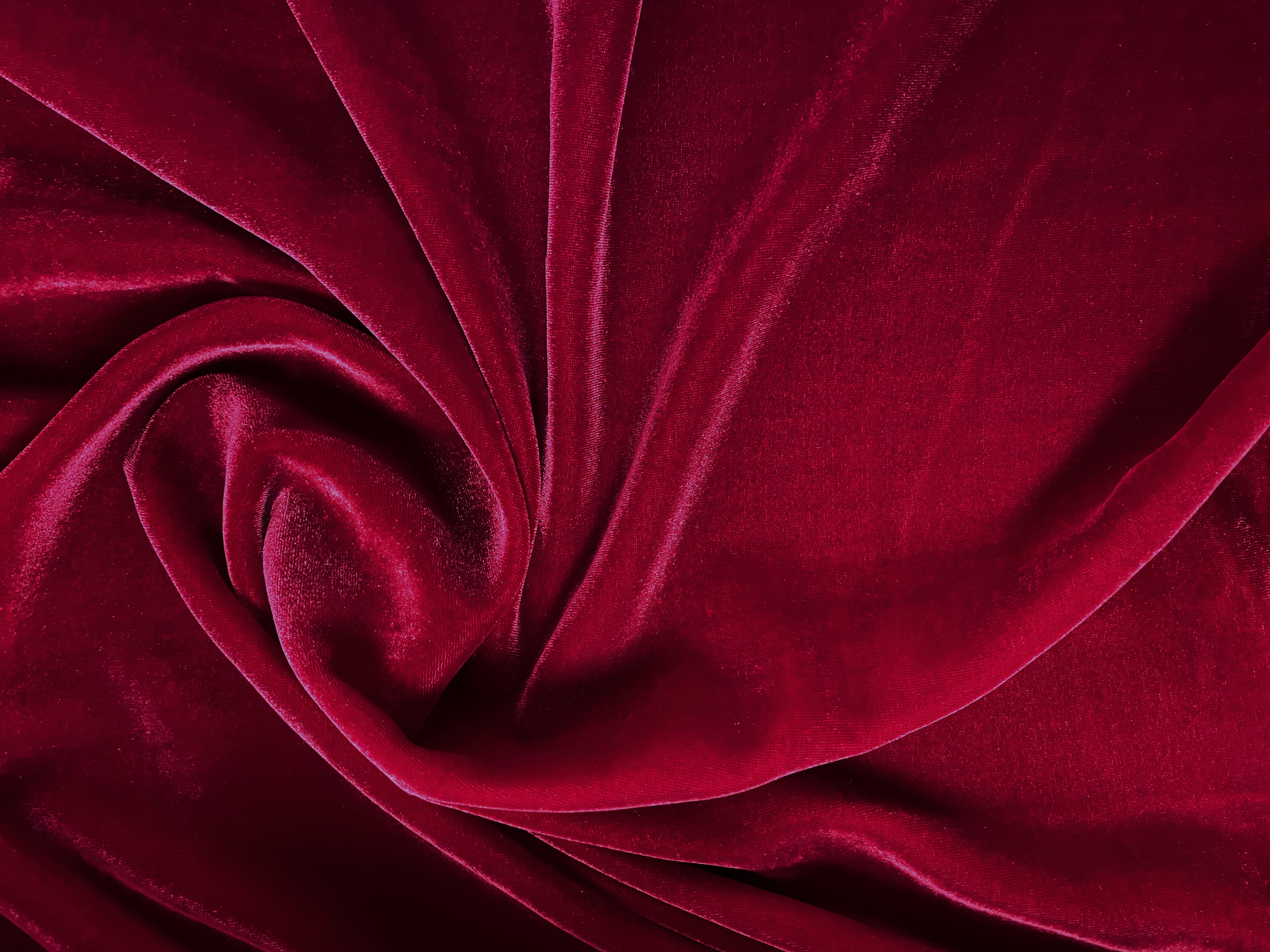 Seidensamt kirschrot