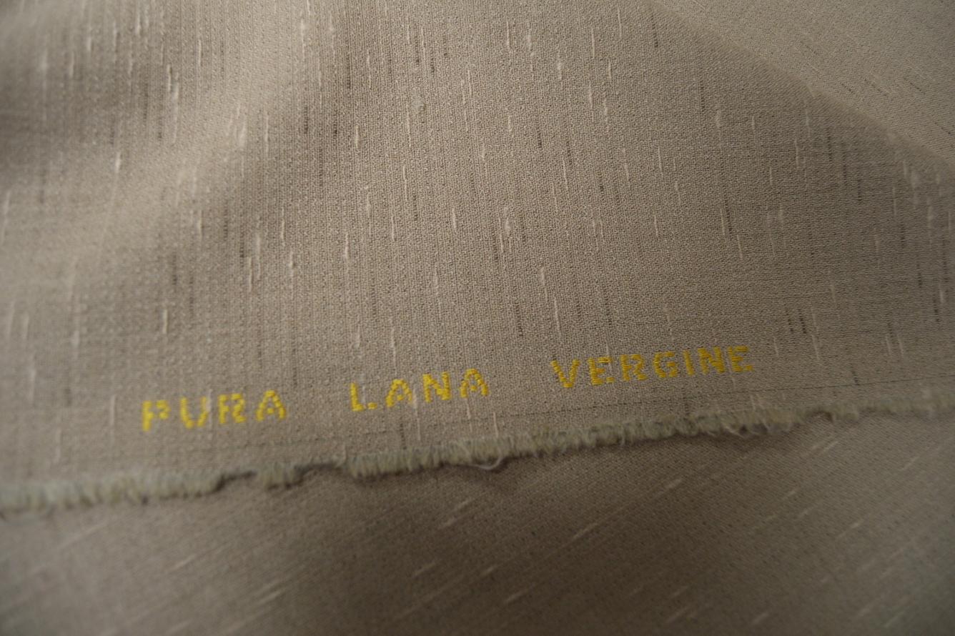 strukturierte Schurwolle - kamelfarben