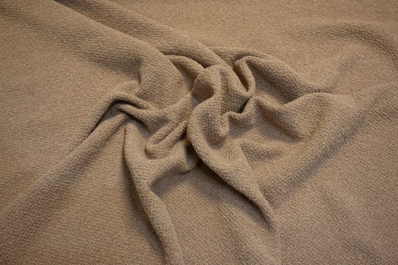 Alpaka- Bouclé kamelfarben