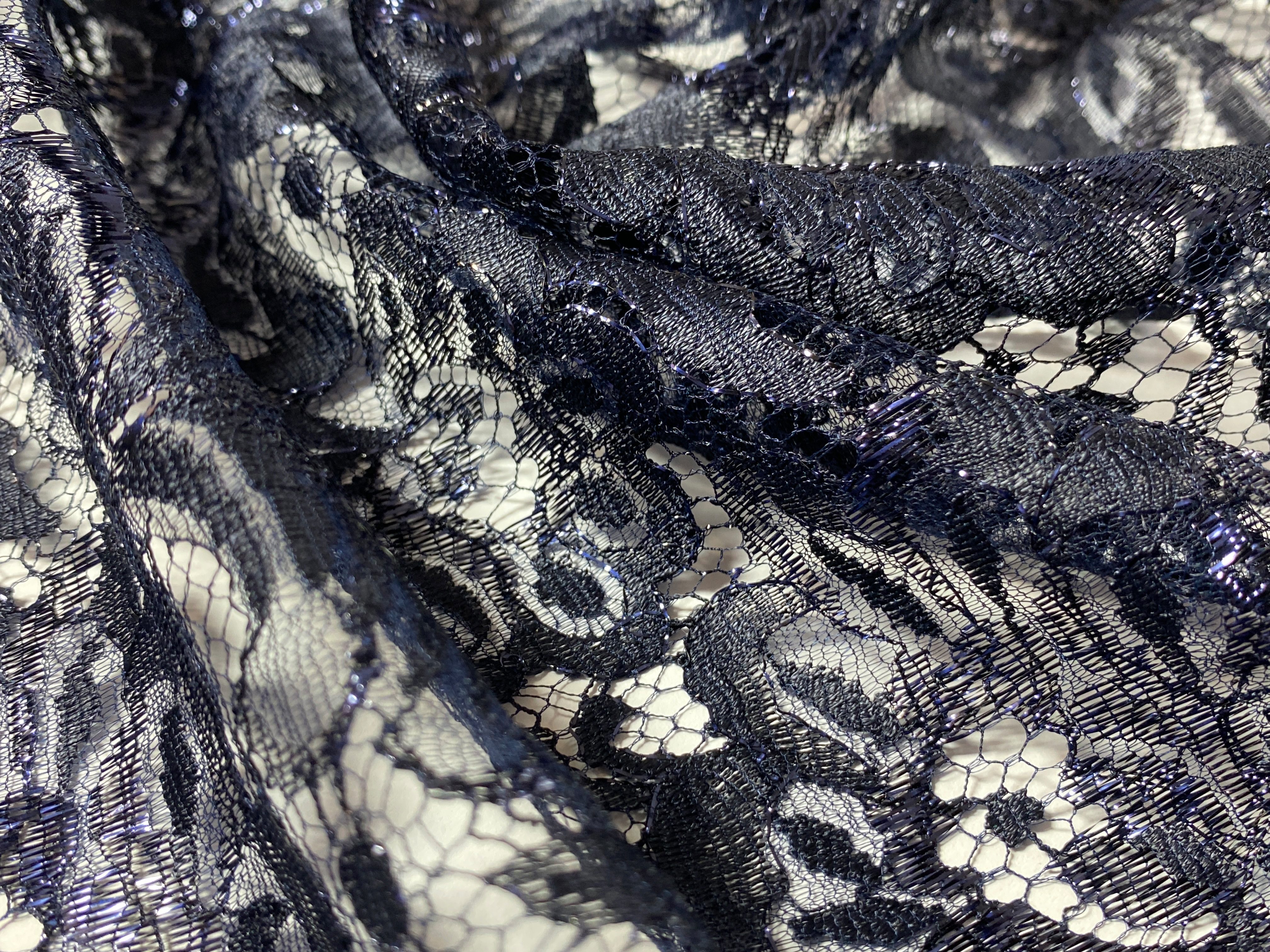 französische Spitze nachtblau mit Glitzer