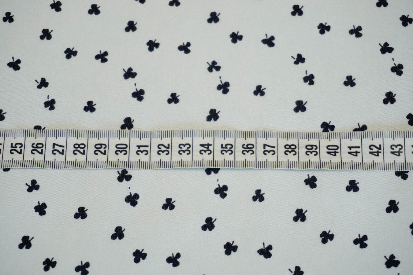 Seidencrêpe - Kleeblätter