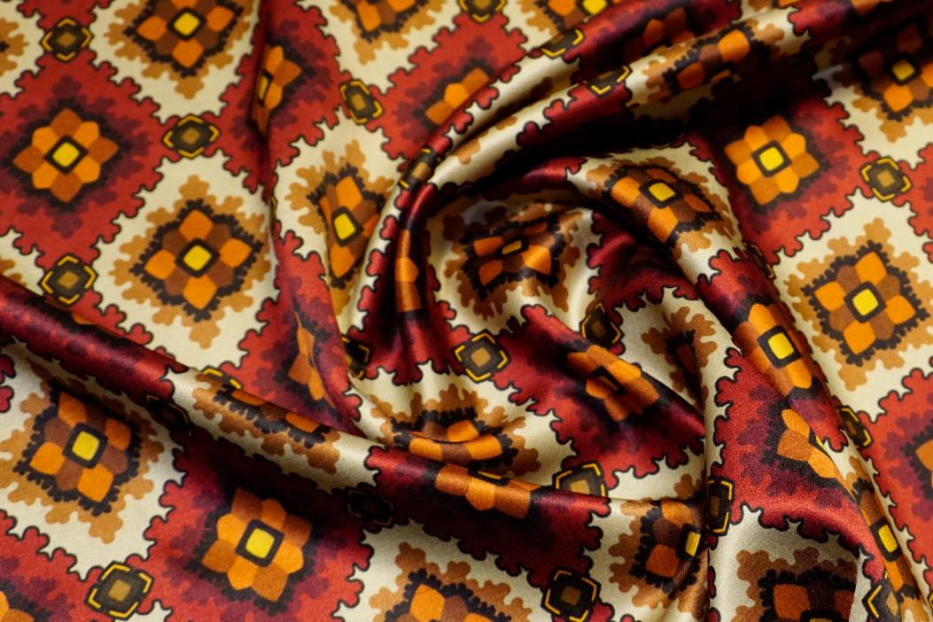 Baumwolle mit Seide - satiniert