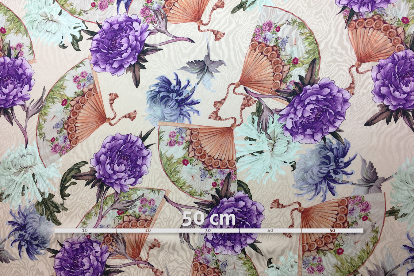 Seidenjacquard - Fächer auf apricot