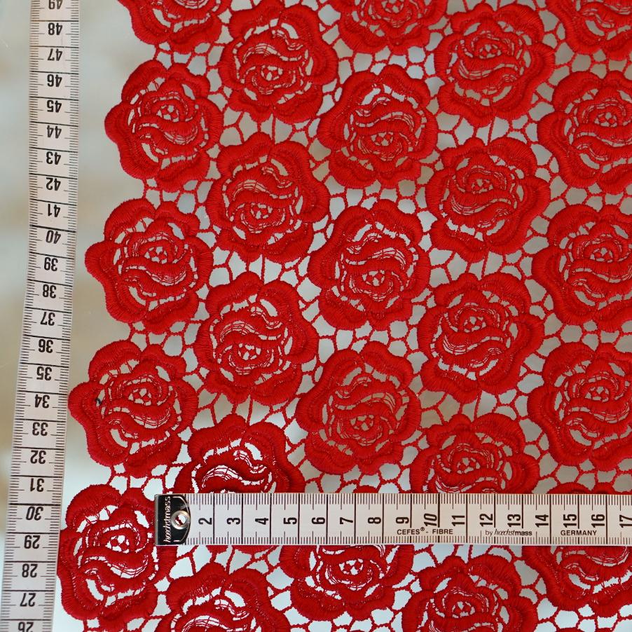 Spachtelspitze - Rosen