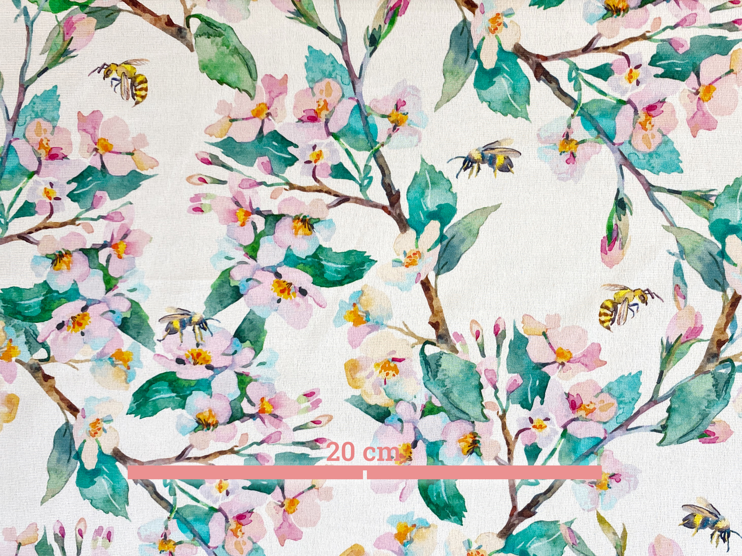 Seidencrepe mit Kirschblütenzweigen