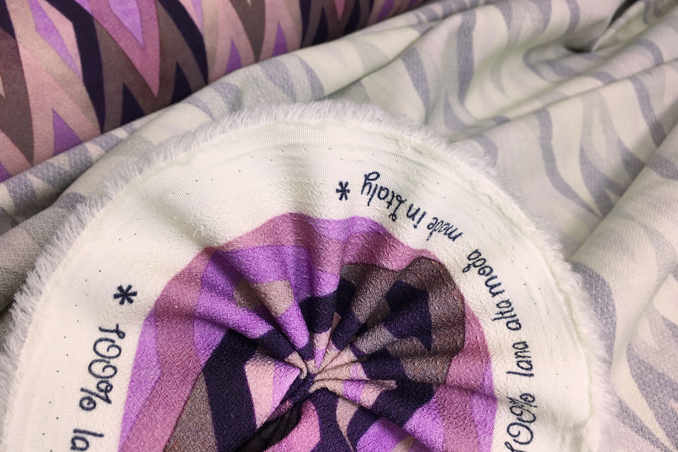 Schurwollstretch - Rautenmuster, altrose