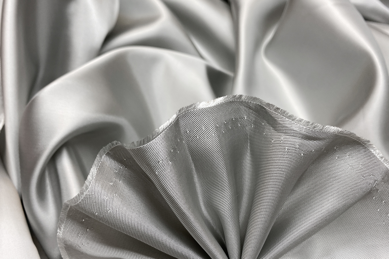 Sergefutter - silbergrau