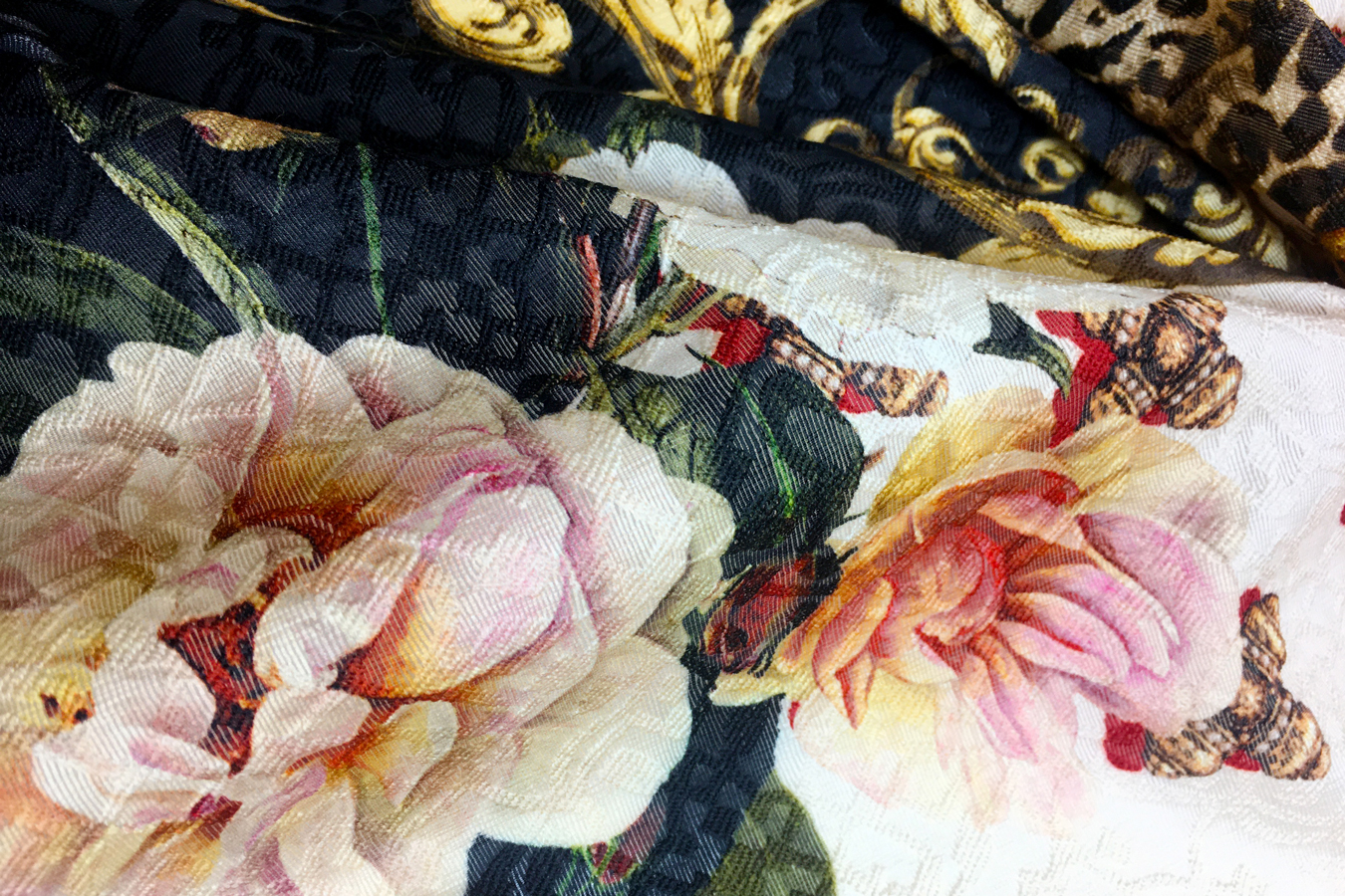 Rapport – Schurwolljacquard