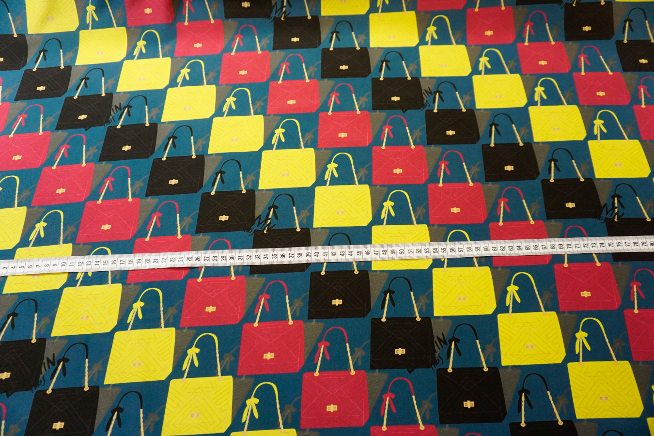 Seidencrêpe - Handtaschen