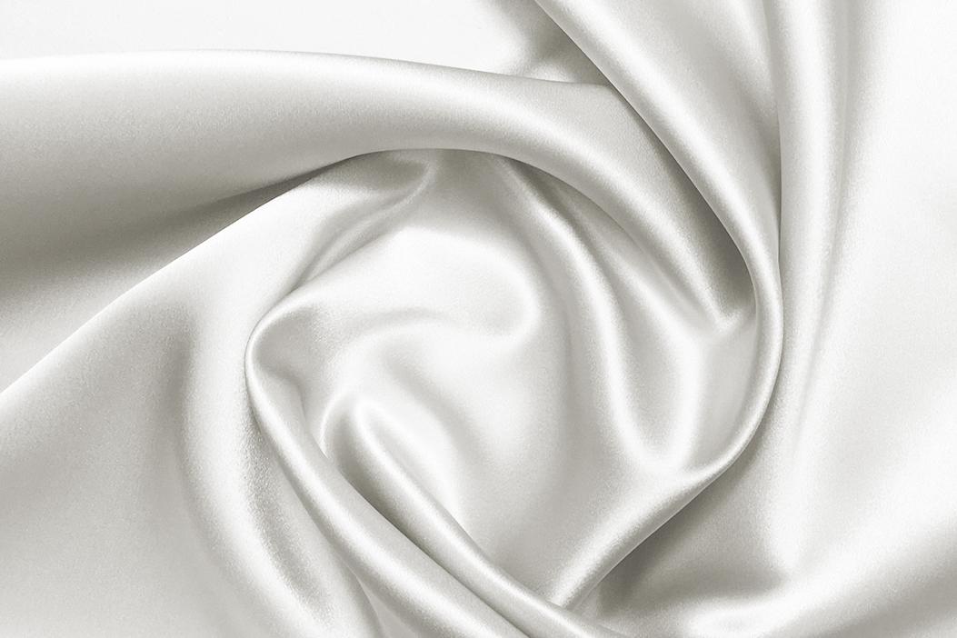 Seide - Satin, kalkweiß