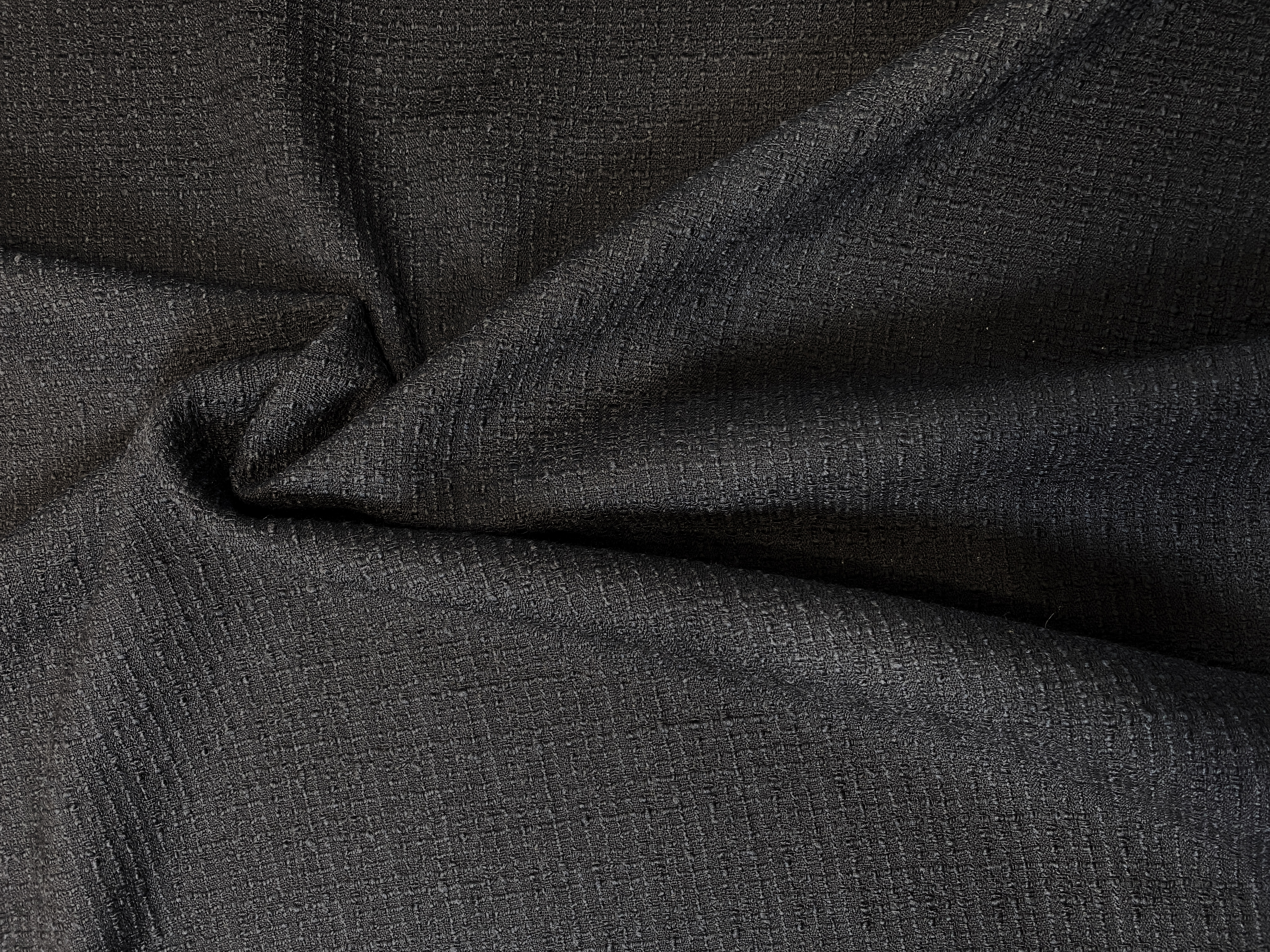 Boucle Kostümware schwarz