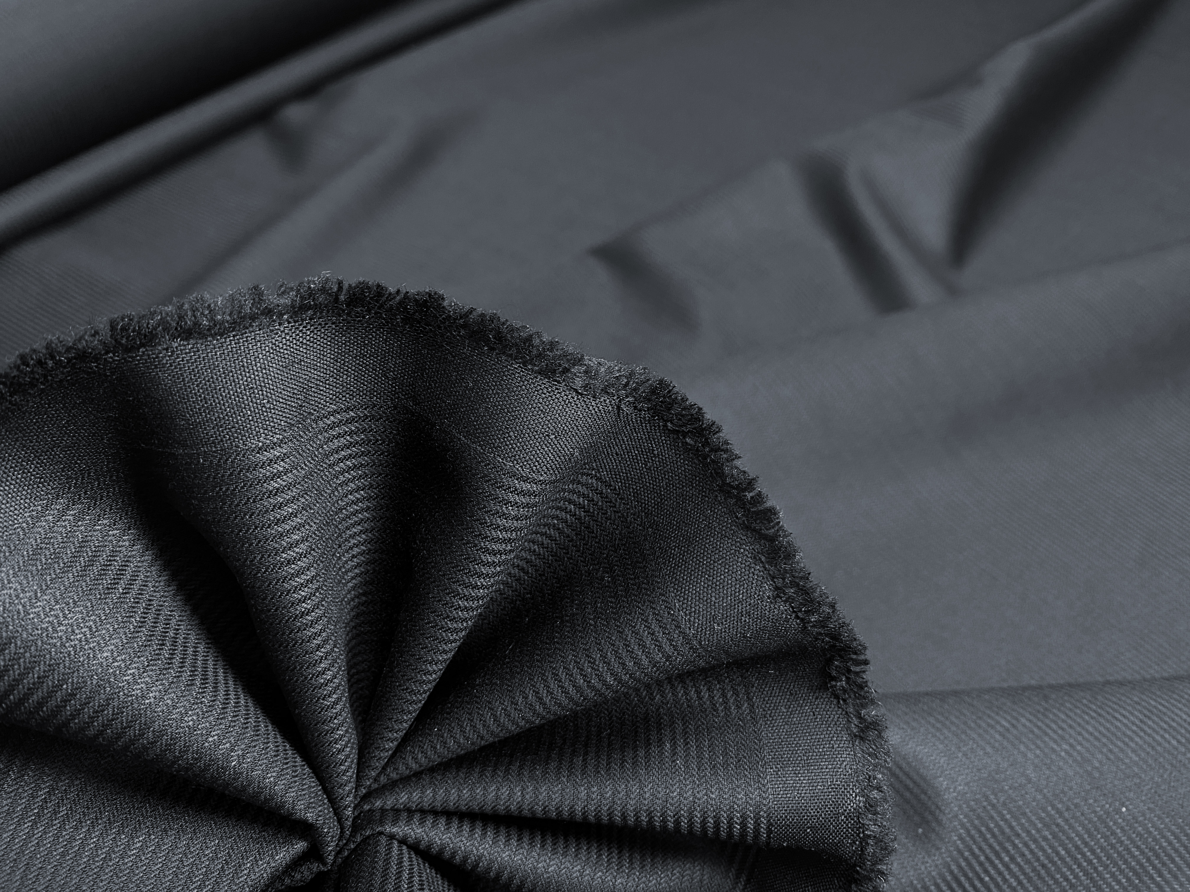 Schurwolle Schattenstreifen dunkelblau