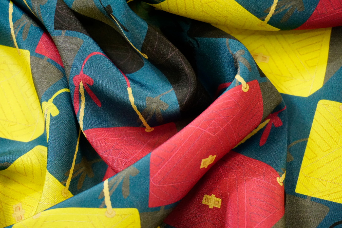 Seidencrêpe - Handtaschen