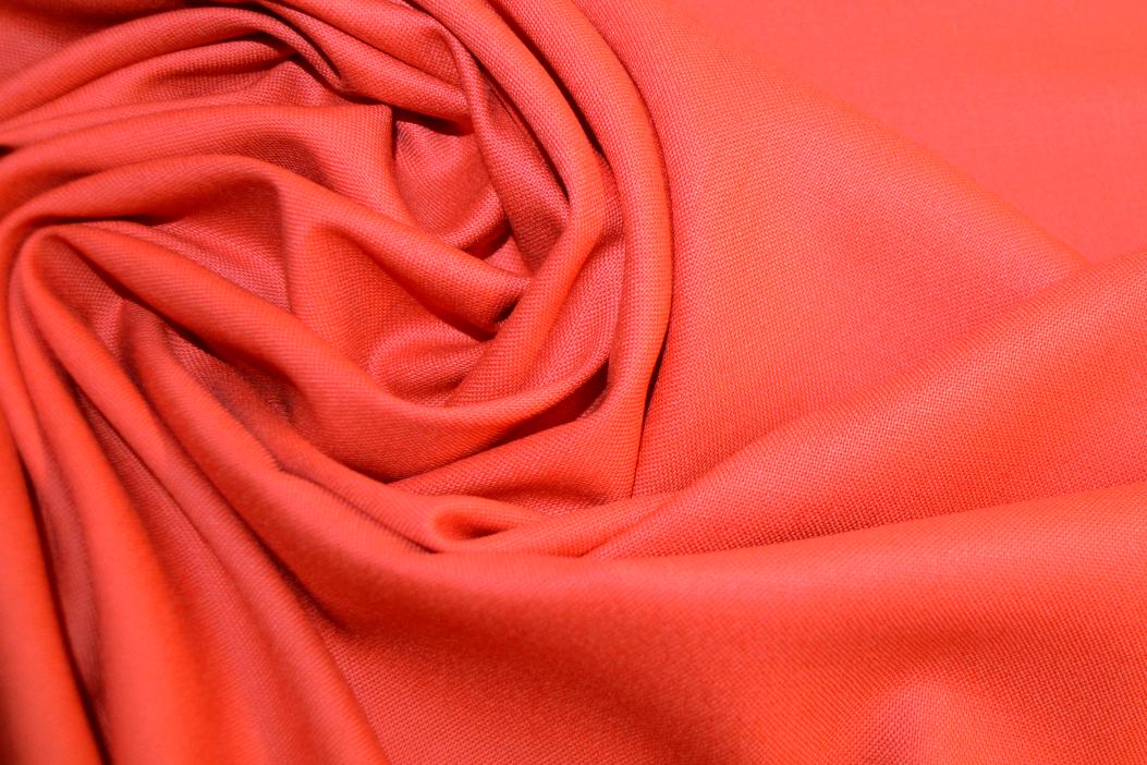 Schurwolle - erdbeere