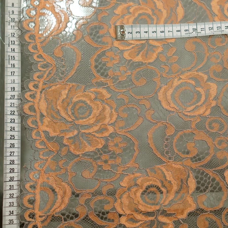 Gimpenspitze - apricot und grau