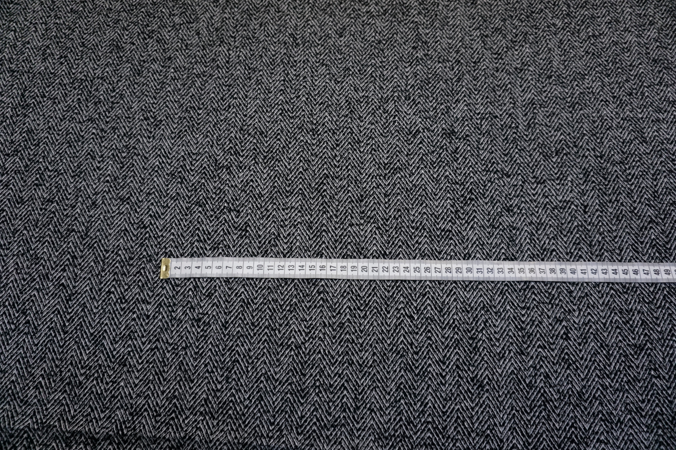 Schurwolle - Fischgrat schwarz/weiß