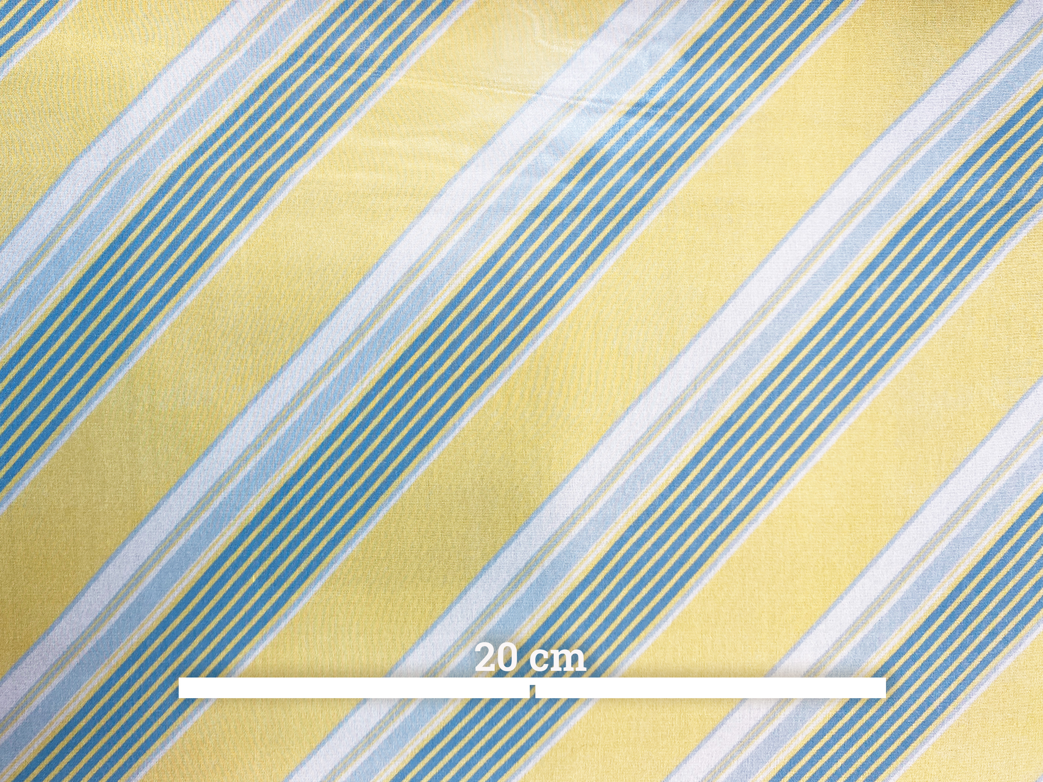 Chiffon - diagonal gestreift
