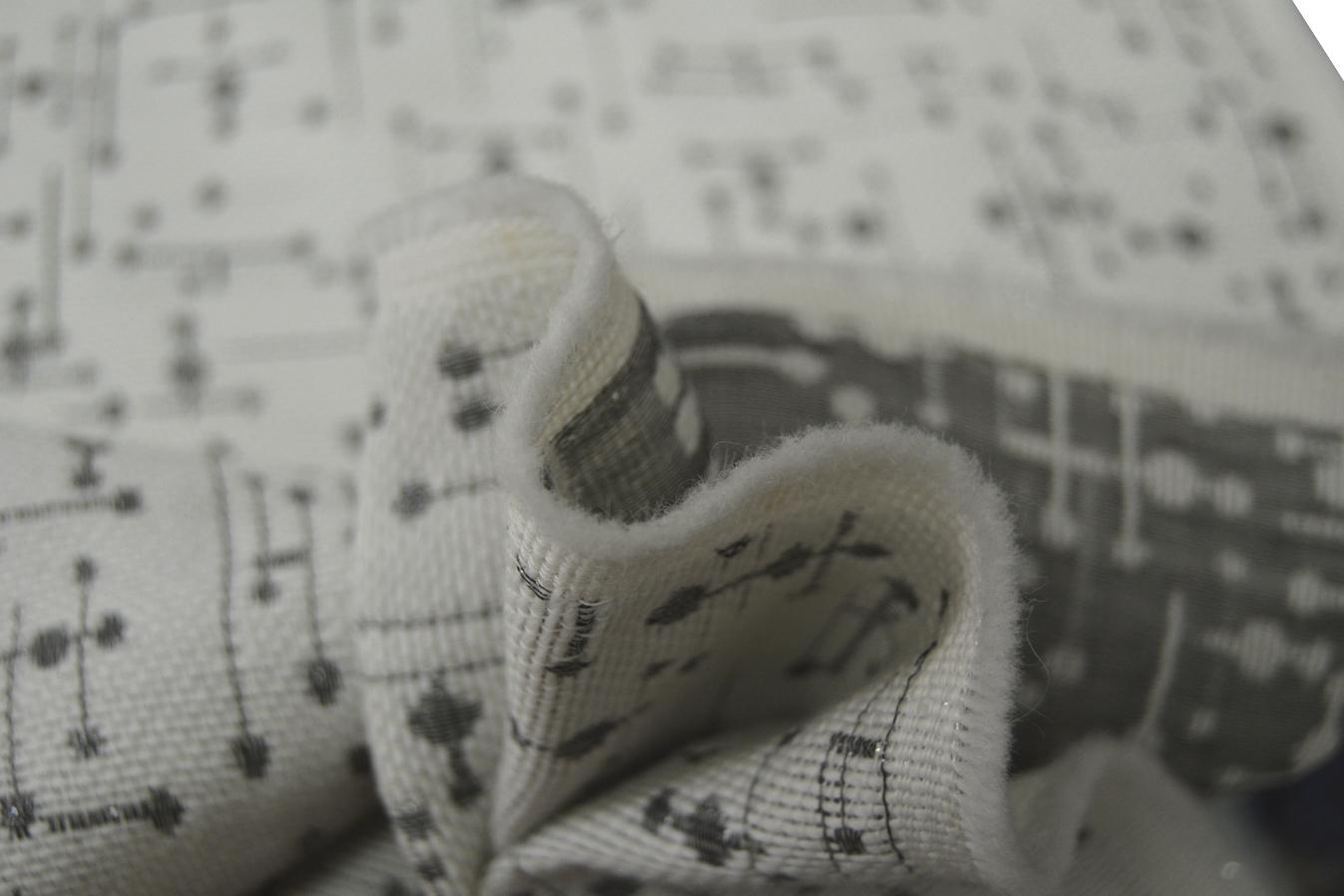 Schurwolle mit Lurex