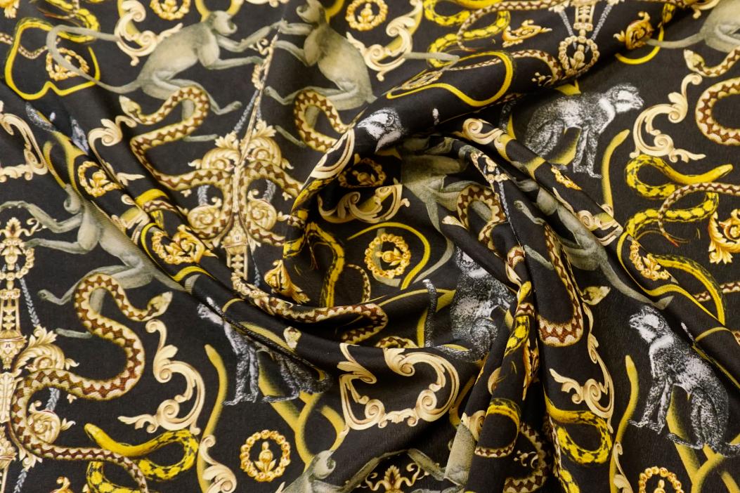 Seidencrêpe - Schlangen und Affen