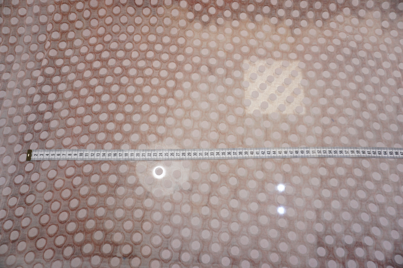 Seide mit Flockpunkten - rosa