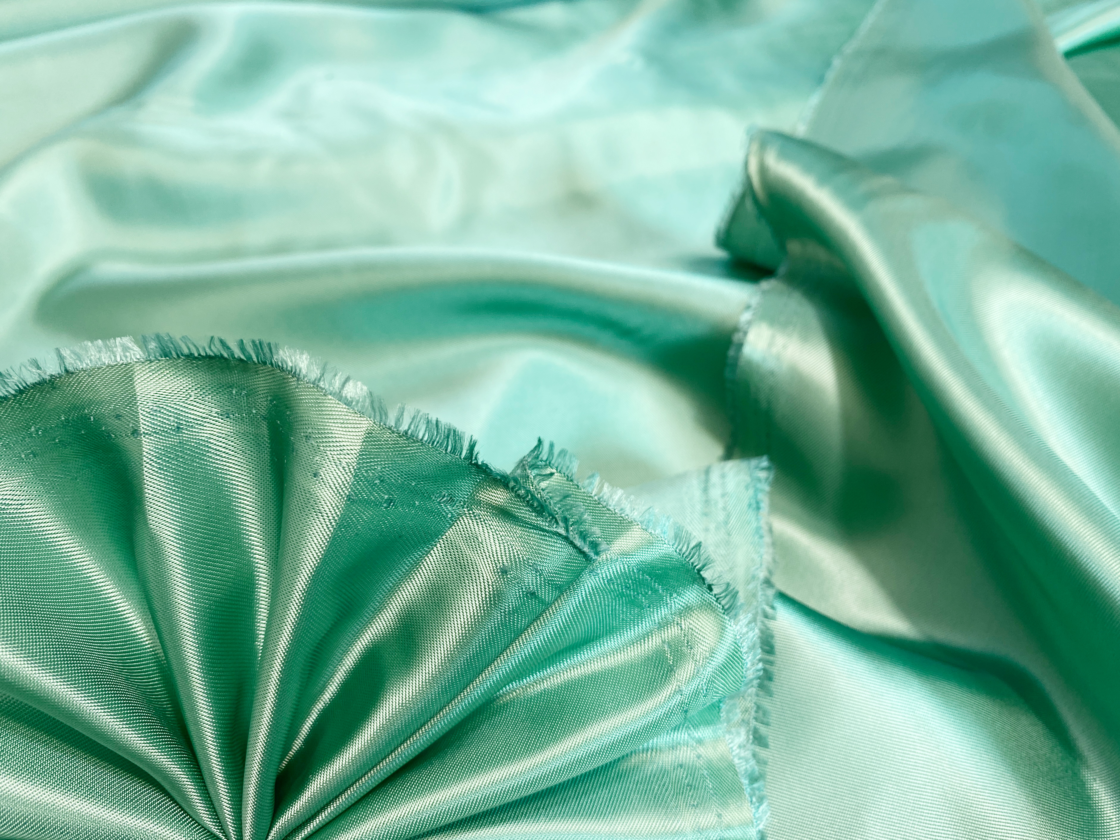 Sergefutter jadegrün