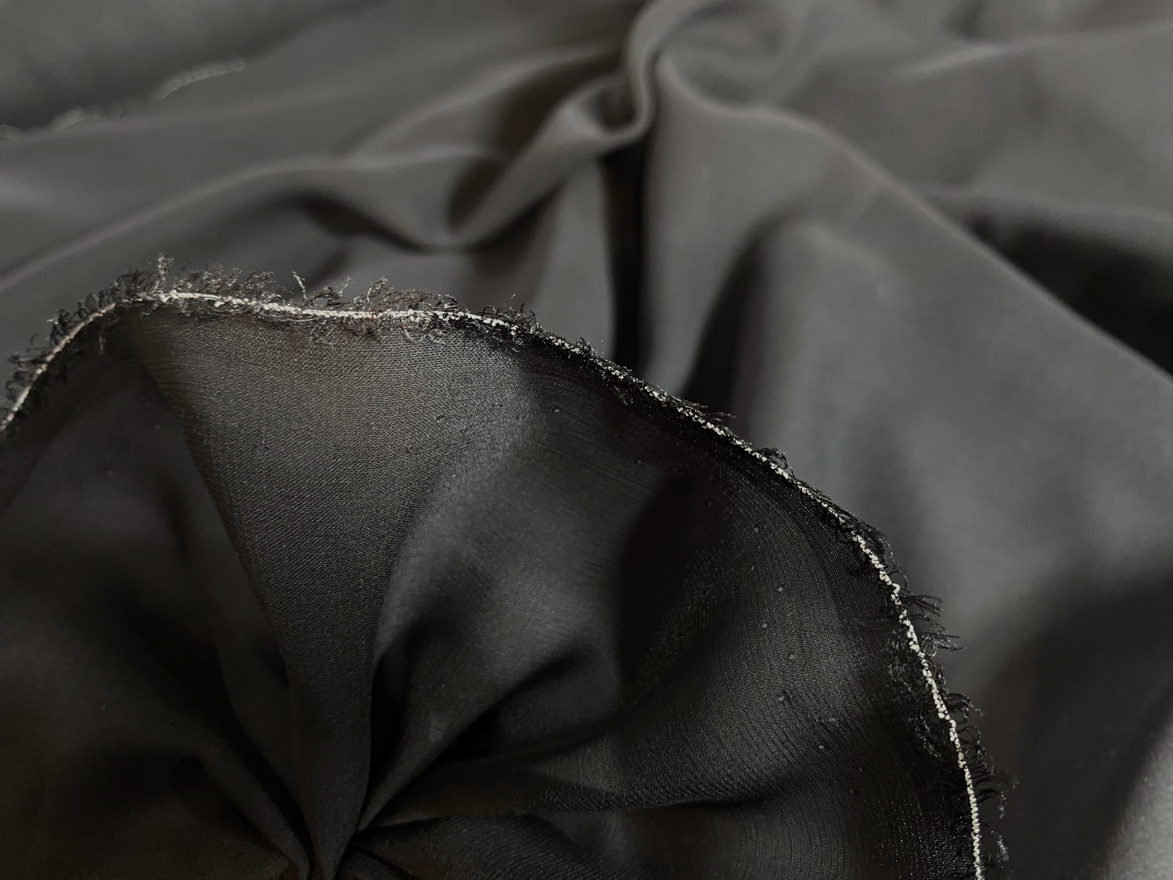 Seidenchiffon - schwarz