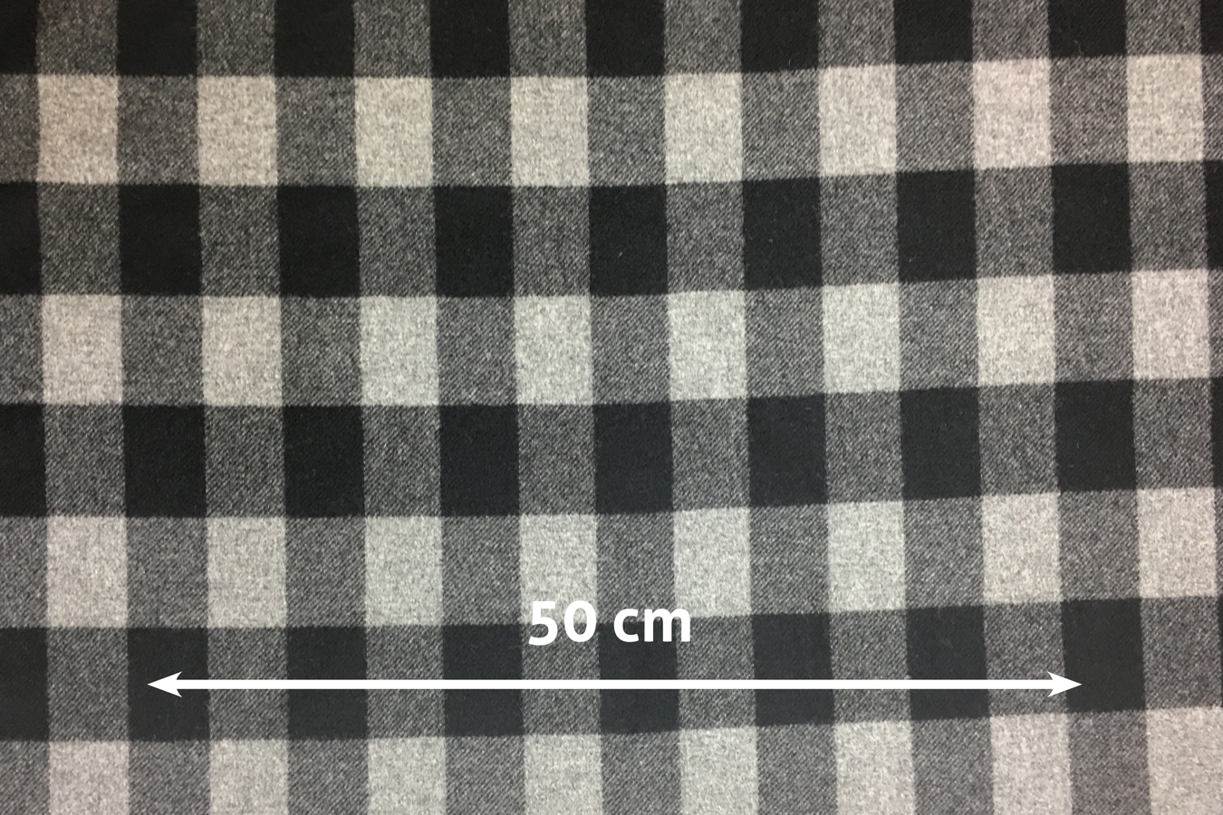 Schurwolle - Karo, grau/schwarz