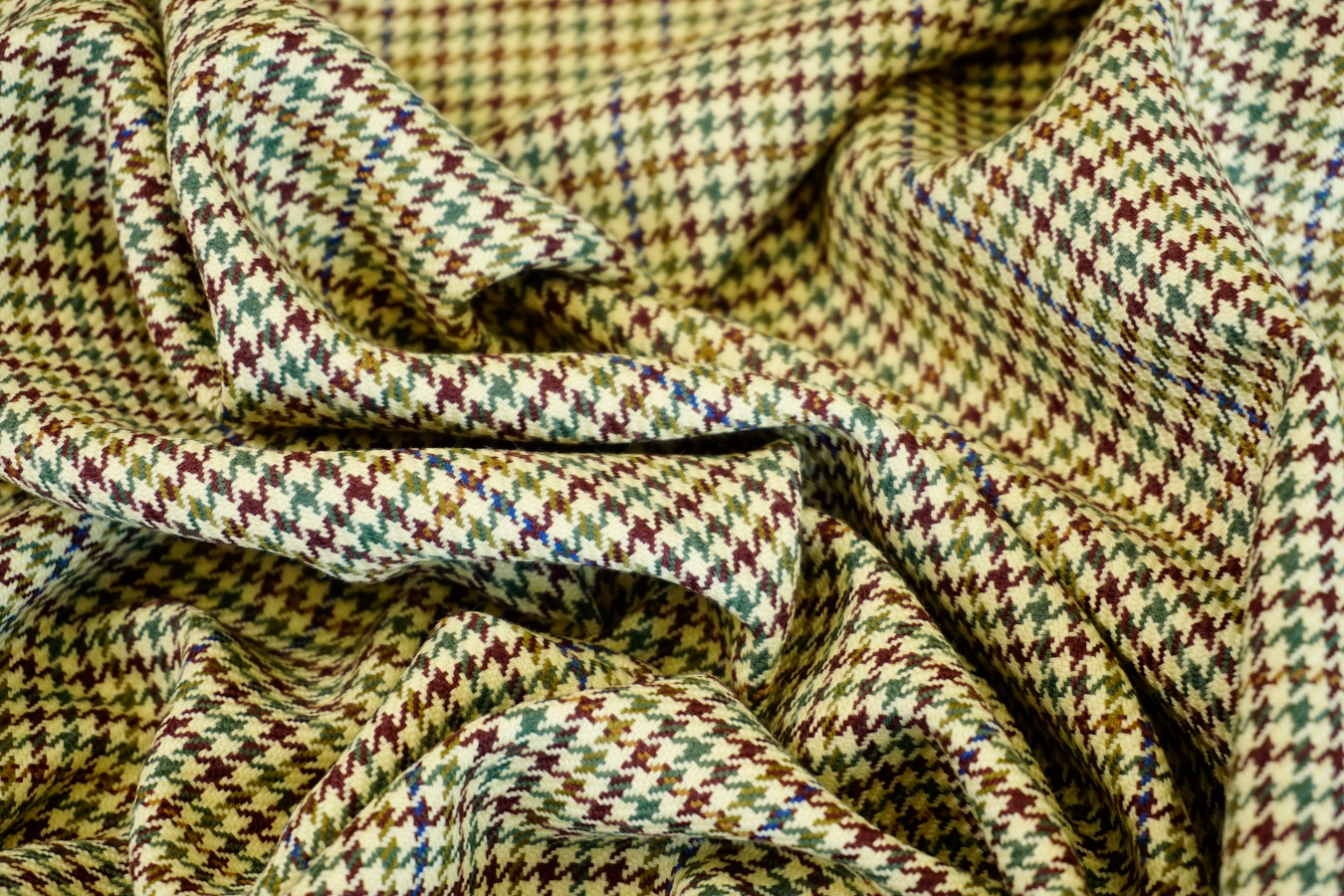 Schurwolle - gewebtes Hahnentrittmuster