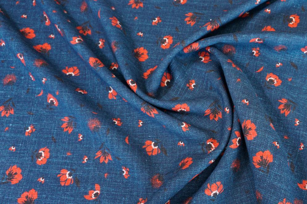 Schurwolle - blau mit roten Blumen