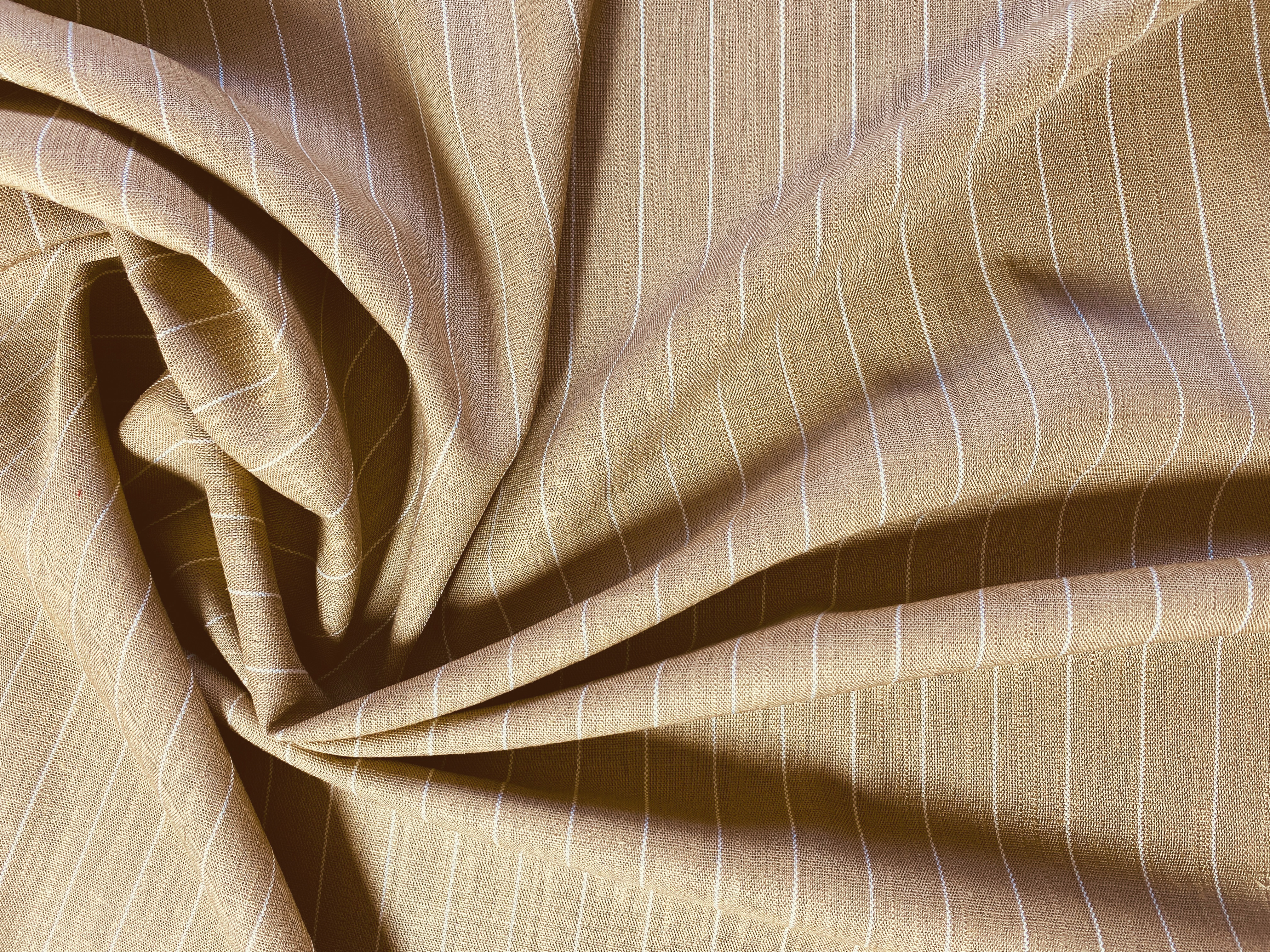 Leinen-Baumwolle  Nadelstreifen beige