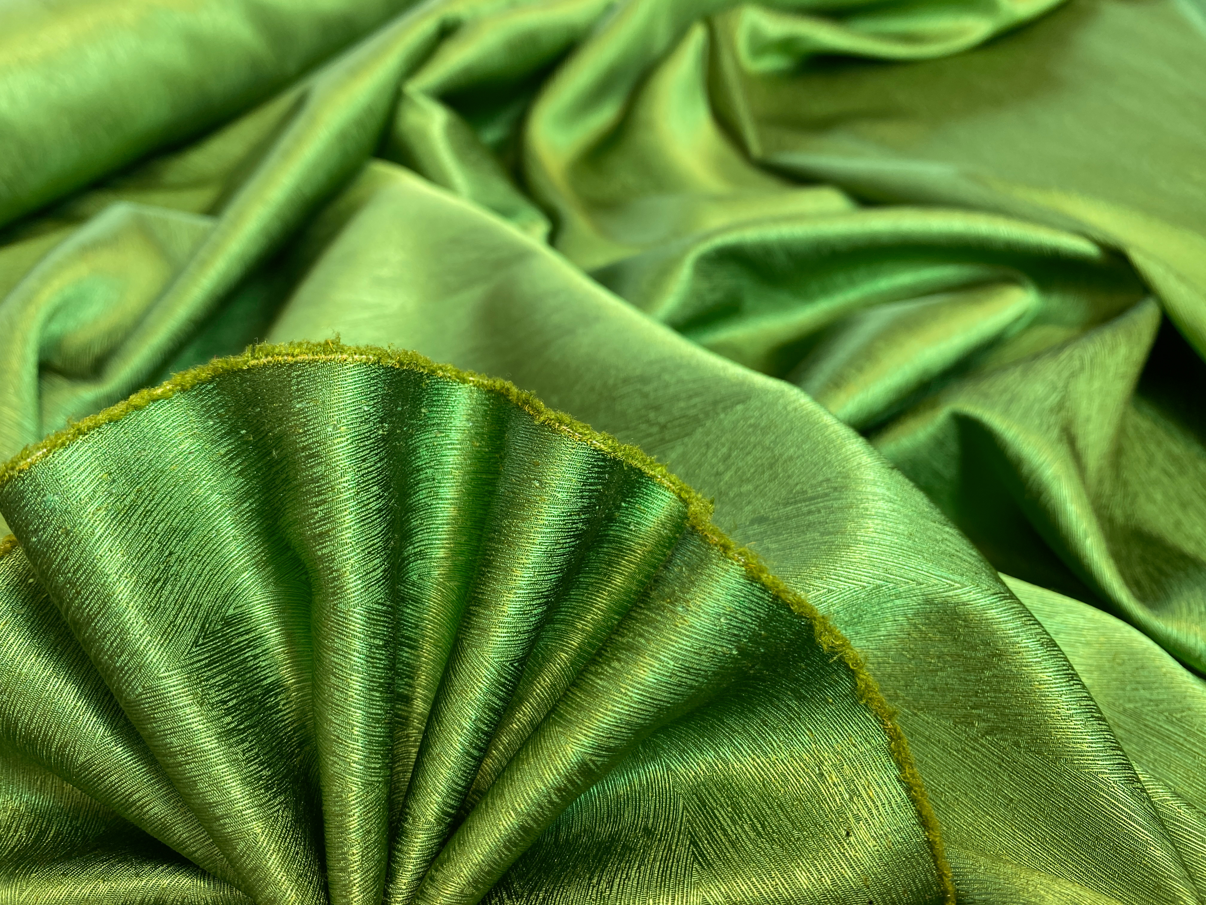 Seidenjacquard grün