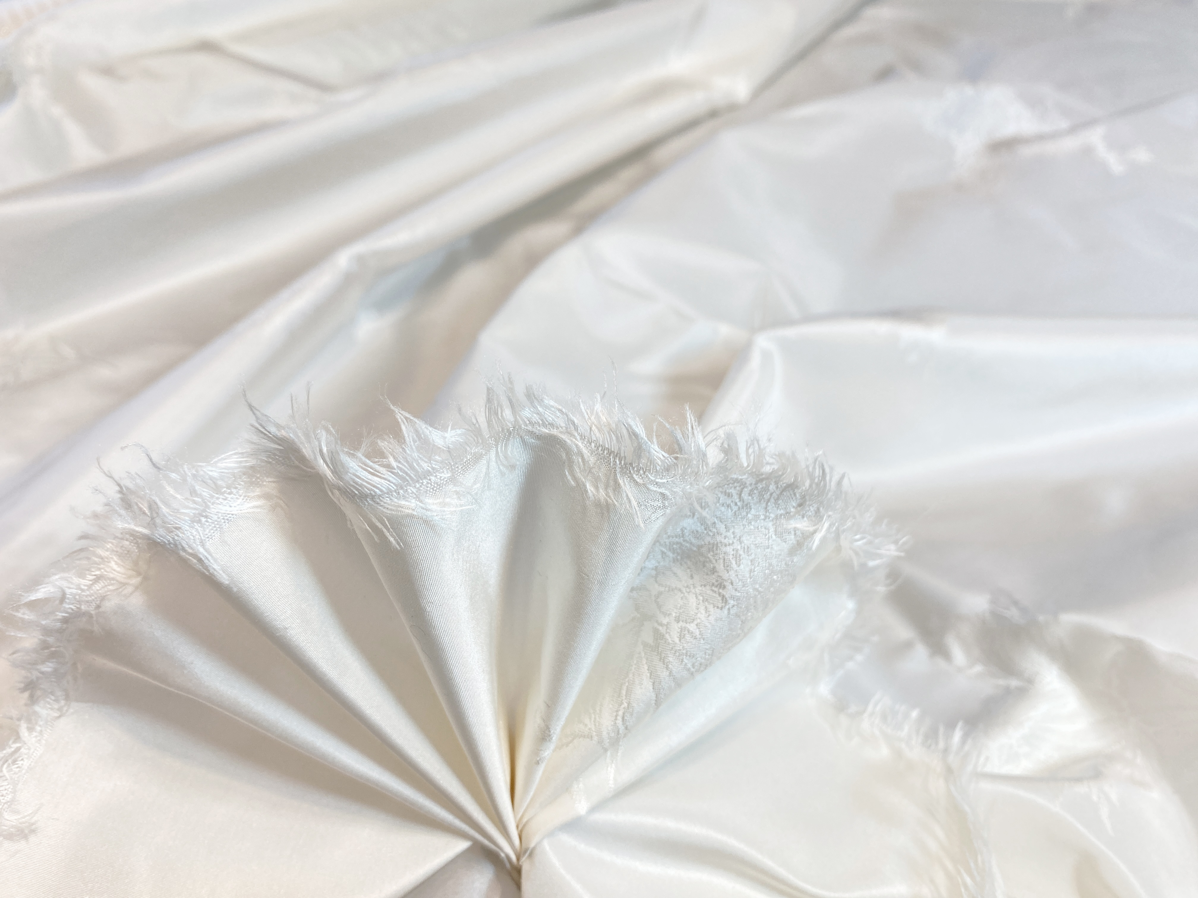 Seidenjacquard Blumenstrauß ecru