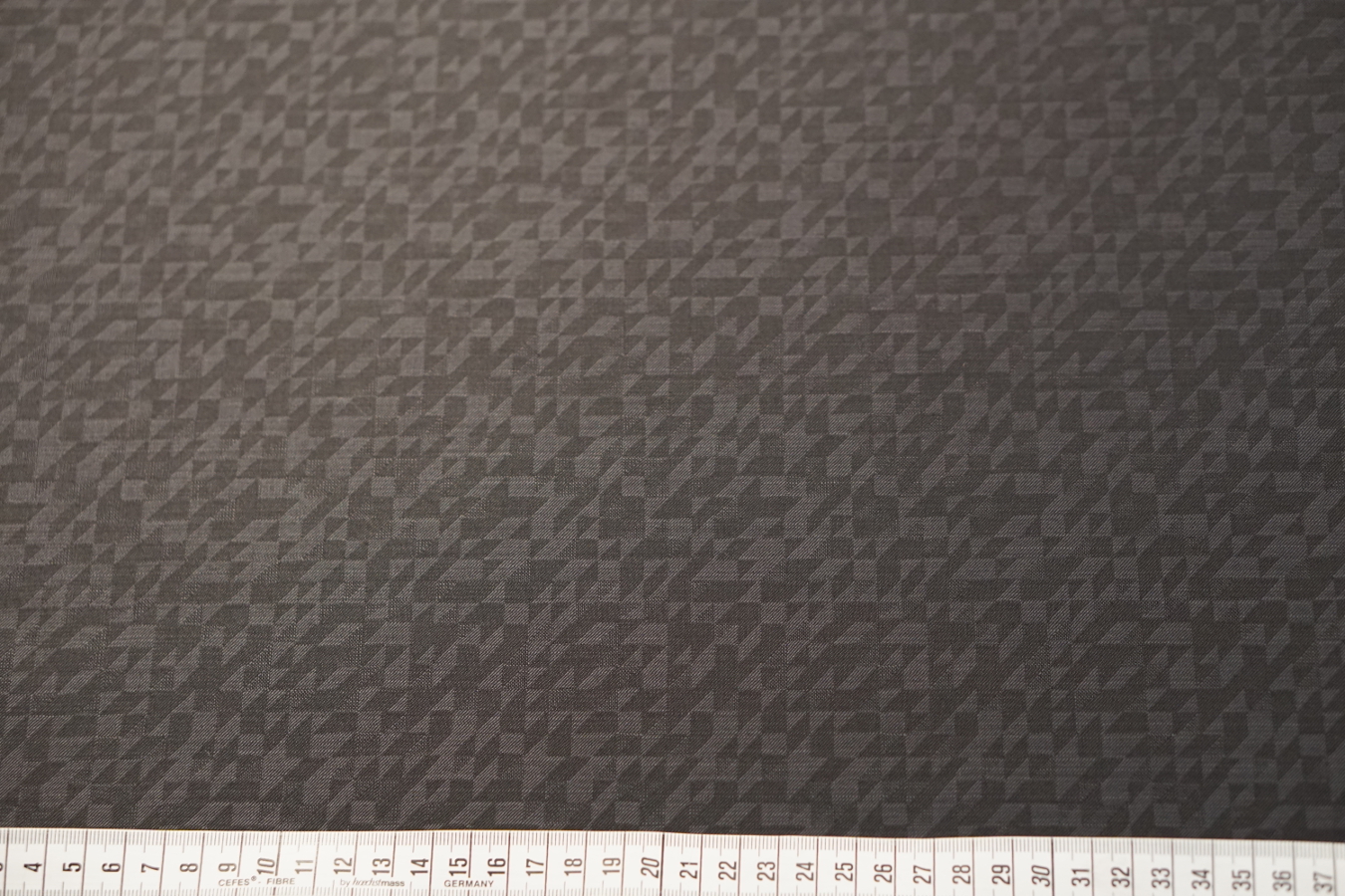 Schurwolle - Jacquard - Grautöne